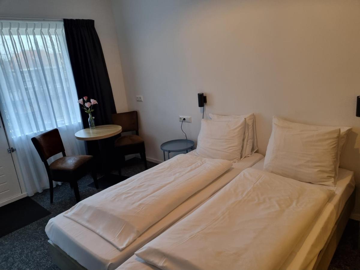 Hotel Restaurant De Stadsherberg フラネケル エクステリア 写真
