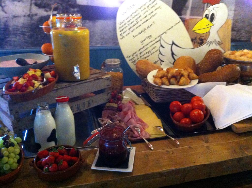 Hotel Restaurant De Stadsherberg フラネケル エクステリア 写真