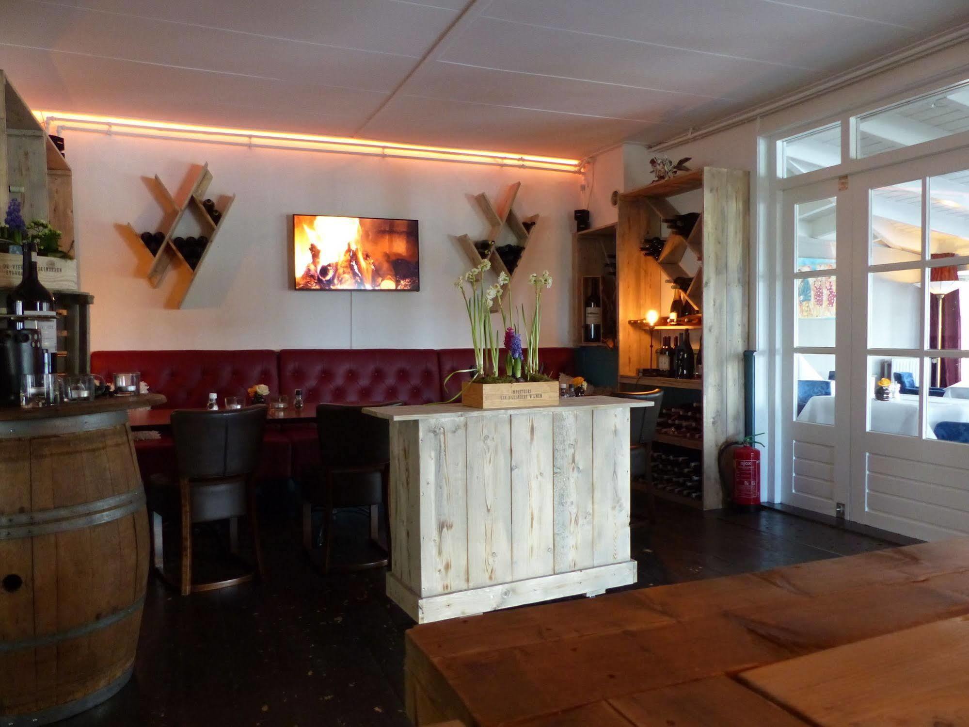 Hotel Restaurant De Stadsherberg フラネケル エクステリア 写真