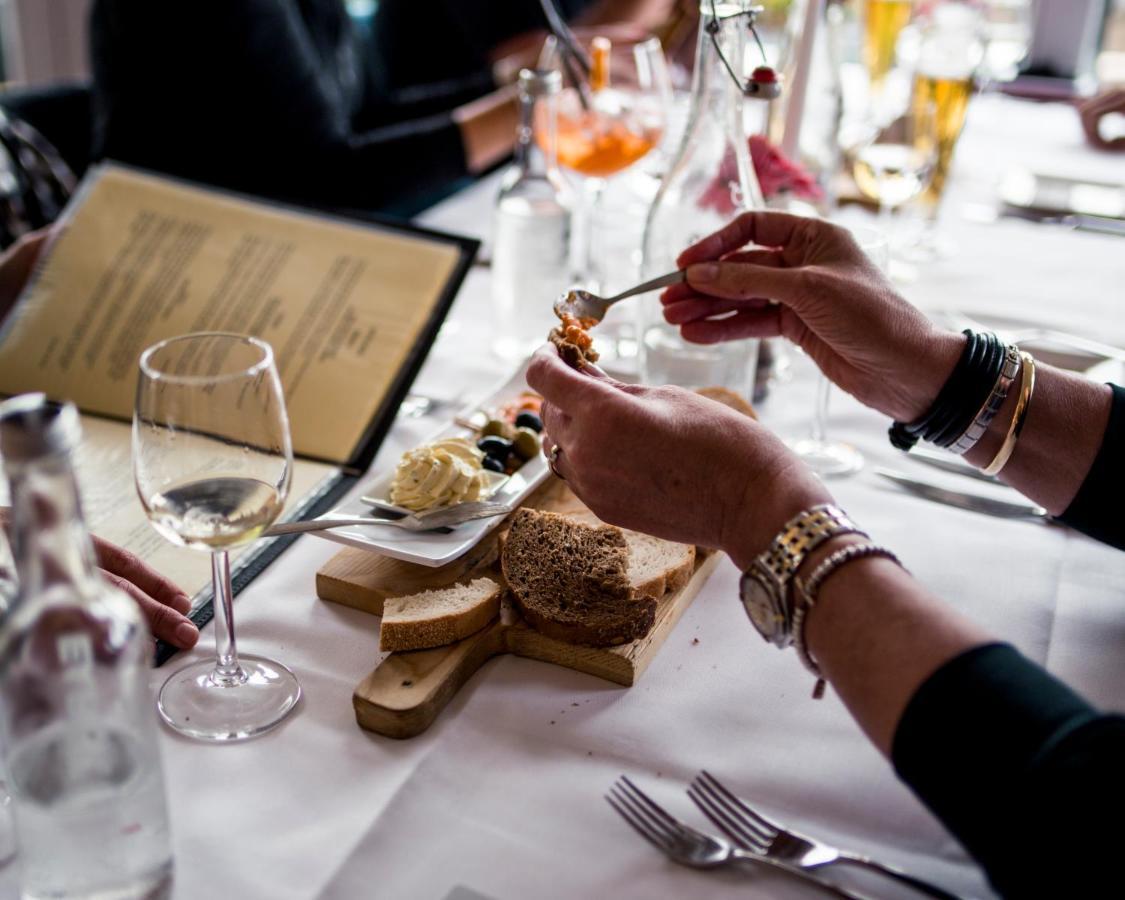 Hotel Restaurant De Stadsherberg フラネケル エクステリア 写真